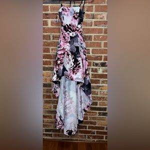 Speechless Hi-Low Floral Dress size 3